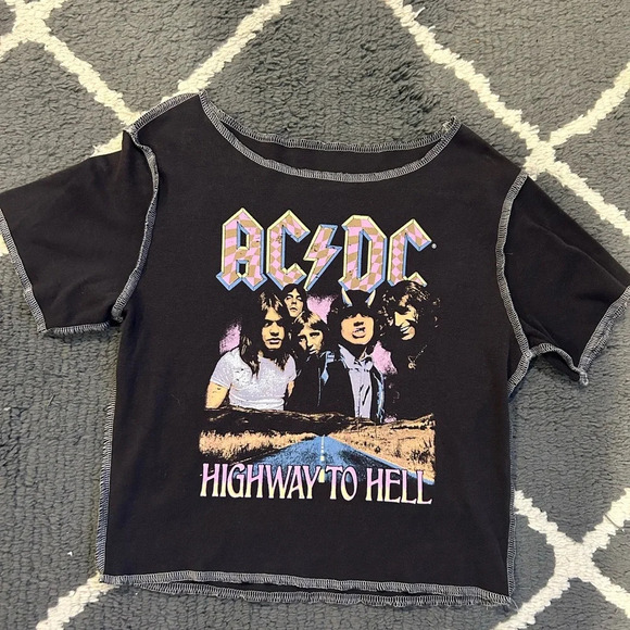 Cropped AC/DC Tee - Picture 1 of 6